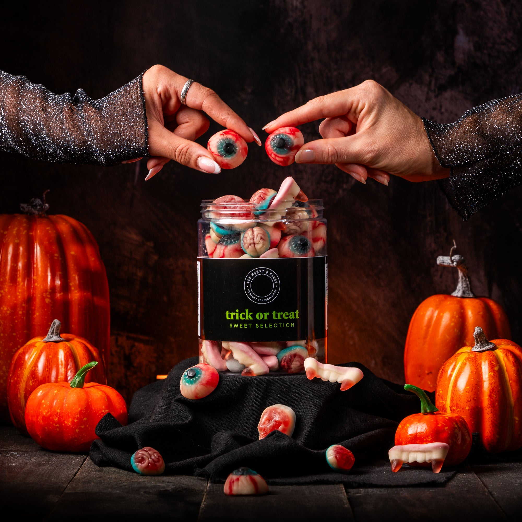 Trick Or Treat Share Tub